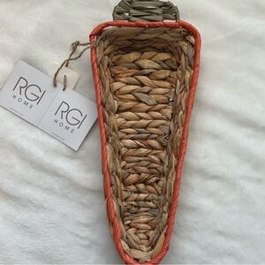RGI Home Natural Seagrass Woven Carrot shaped basket for Spring and Easter